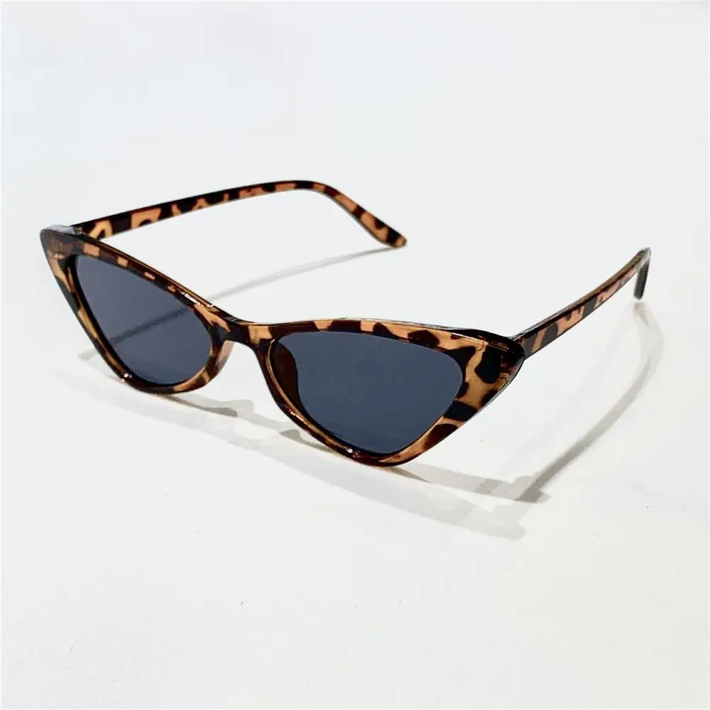 Vintage Small Cat Eye Sunglasses for Women Trendy Half-frame Sun Glasses UV400 Fashion Shades Eyewear Summer Anti UV Sunglasses