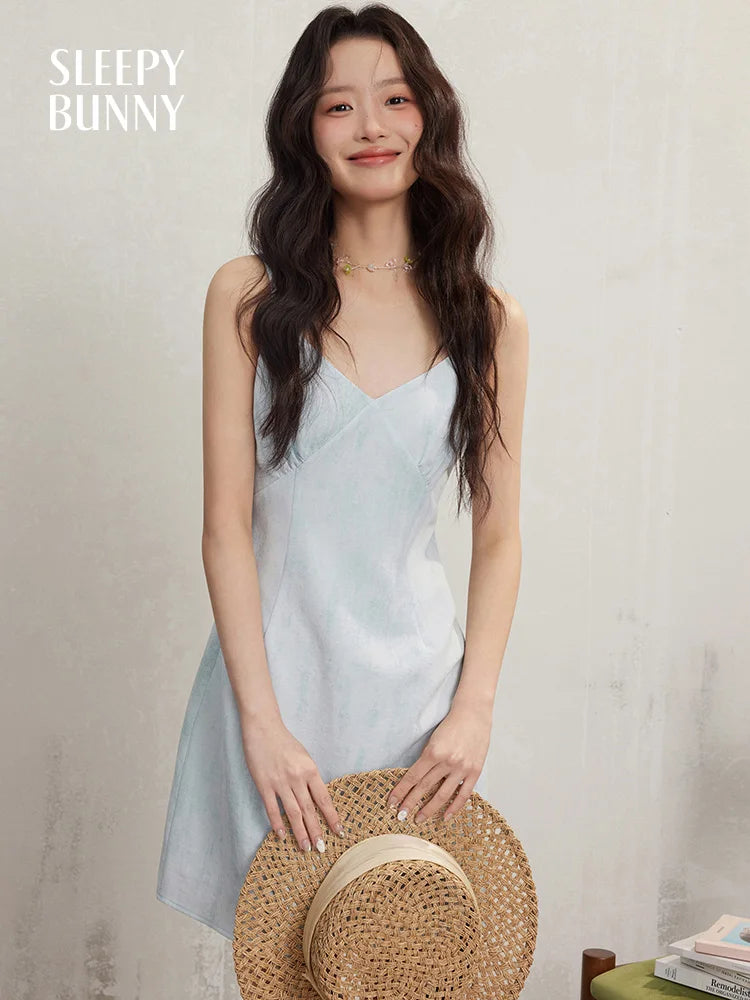 V-Neck Cami Dress Women Summer Petite Slim Fit A-Line Mini Dress Elegant Sleeveless Waist Cinching Inner Daily Wear Slip Dress