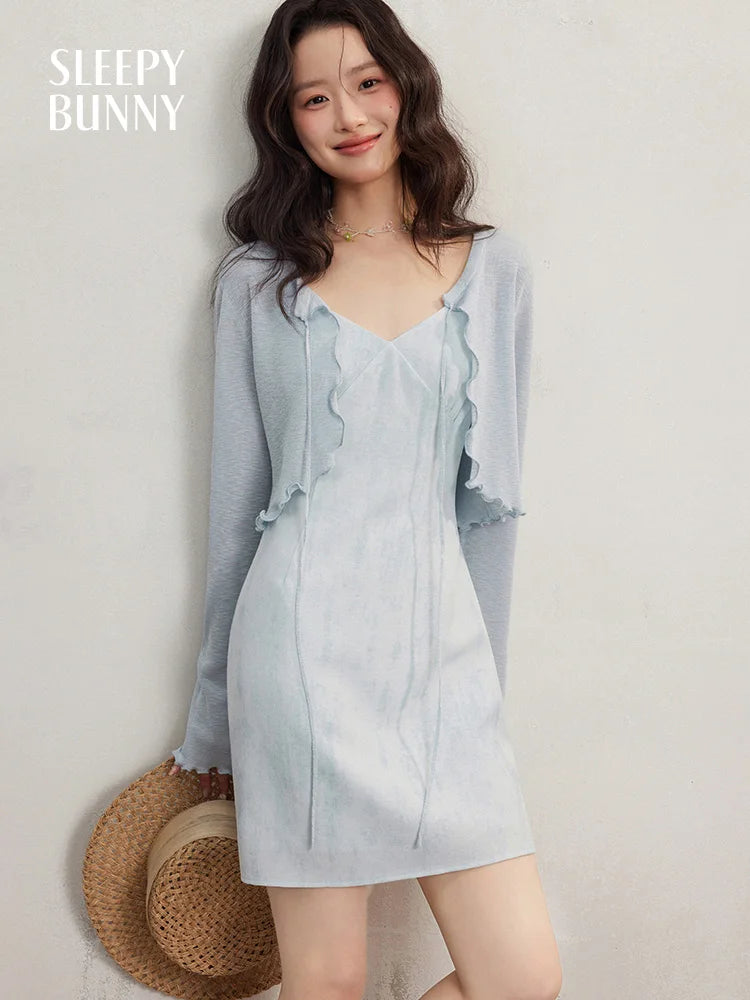 V-Neck Cami Dress Women Summer Petite Slim Fit A-Line Mini Dress Elegant Sleeveless Waist Cinching Inner Daily Wear Slip Dress