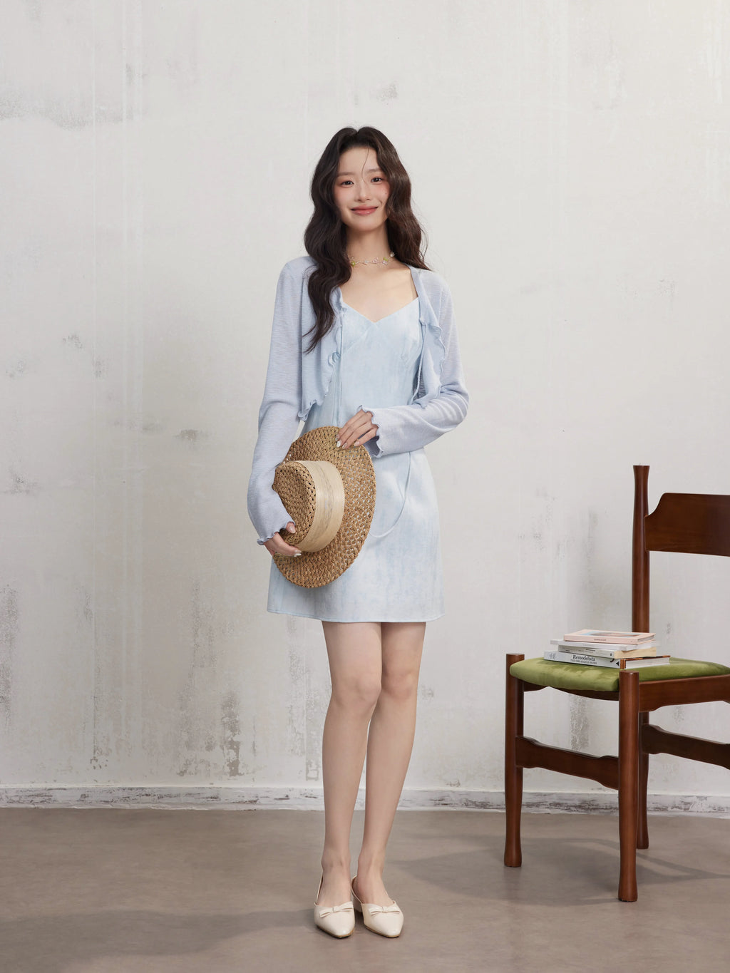 V-Neck Cami Dress Women Summer Petite Slim Fit A-Line Mini Dress Elegant Sleeveless Waist Cinching Inner Daily Wear Slip Dress
